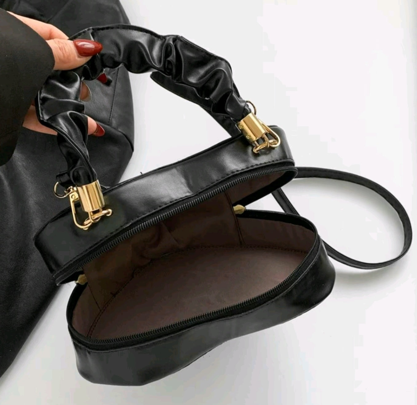 Black Heart Purse