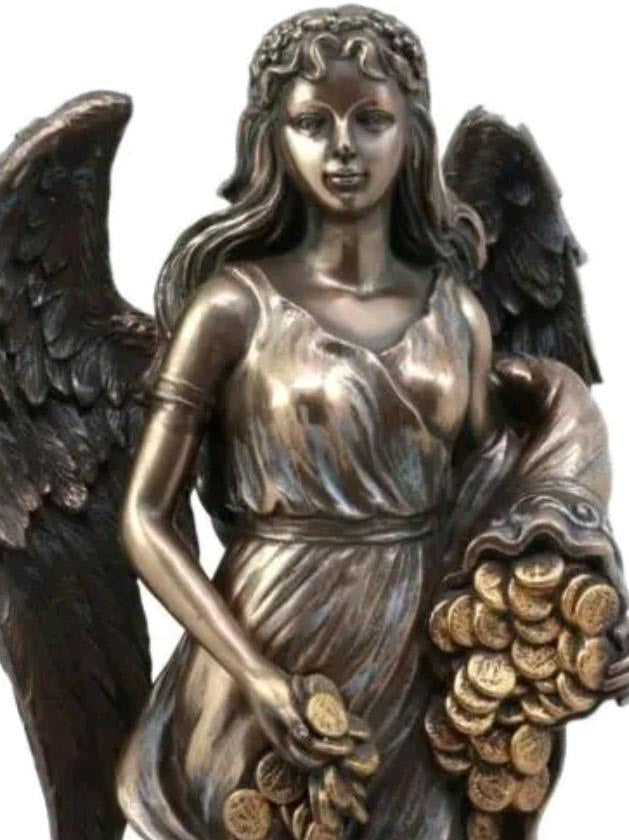 Fortuna Statue