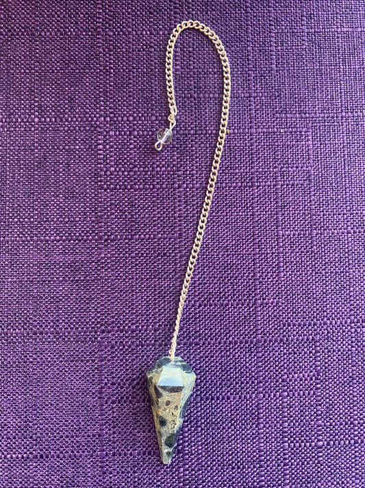 Kombaba Jasper Gemstone Pendulum