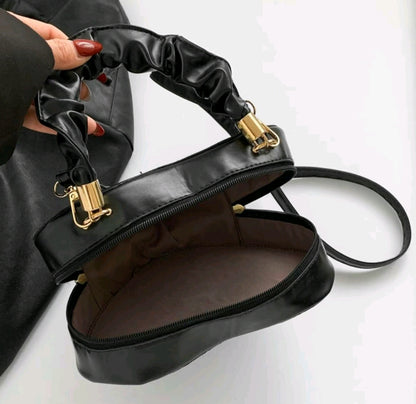 Black Heart Purse