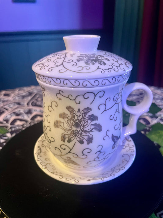 Porcelain Tea Cup w/Infuser & Saucer