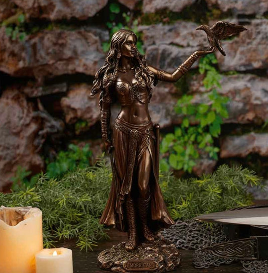 Morrigan Statue