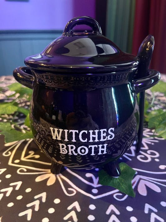 Witches Broth Tea Pot With Spoon