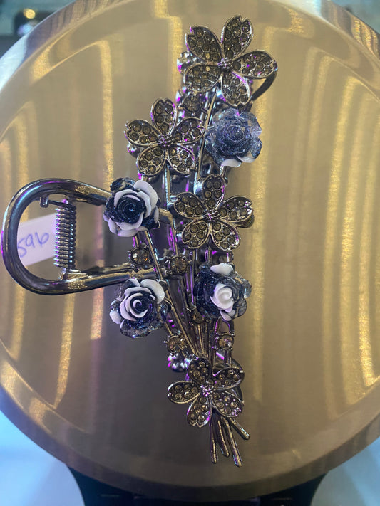Black And White Rose Hair Claw