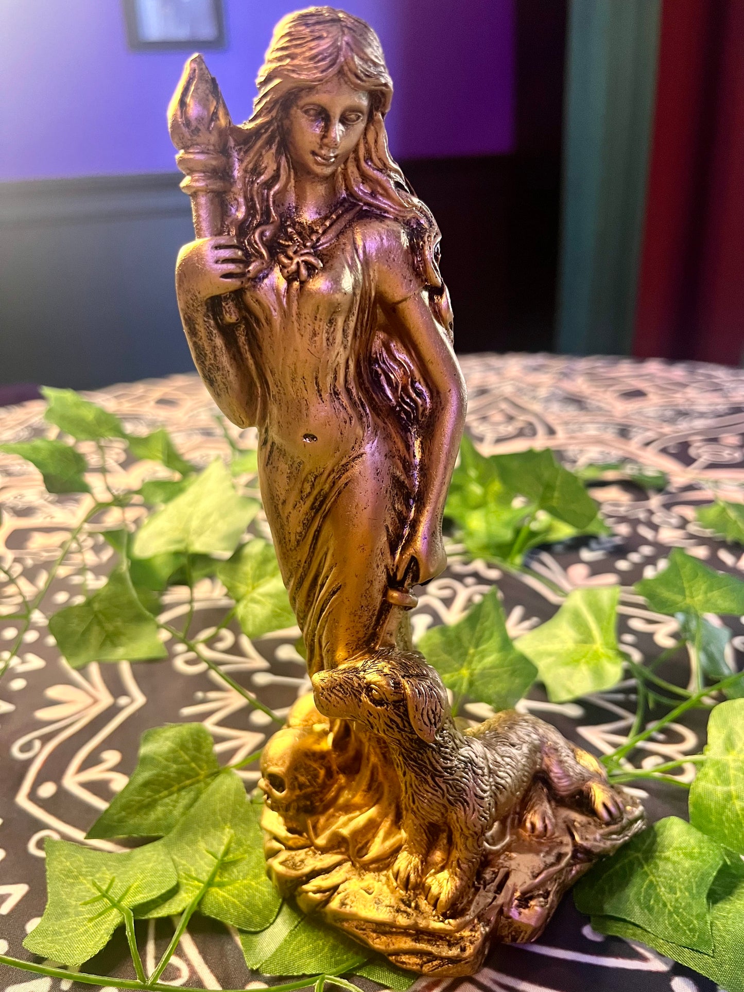 Hecate Small Golden