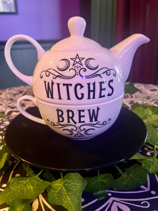 Witches Brew Tea Set
